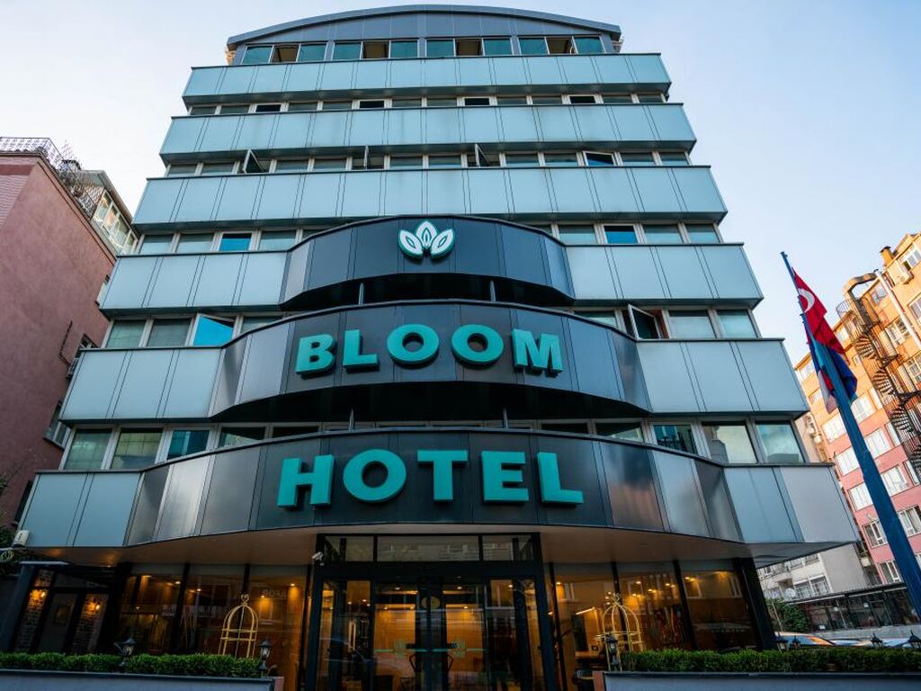 Bloom Hotel